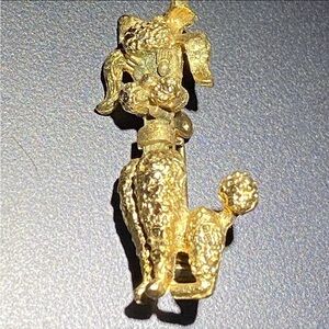 Vintage Poodle Dog Brooch Gold Tone